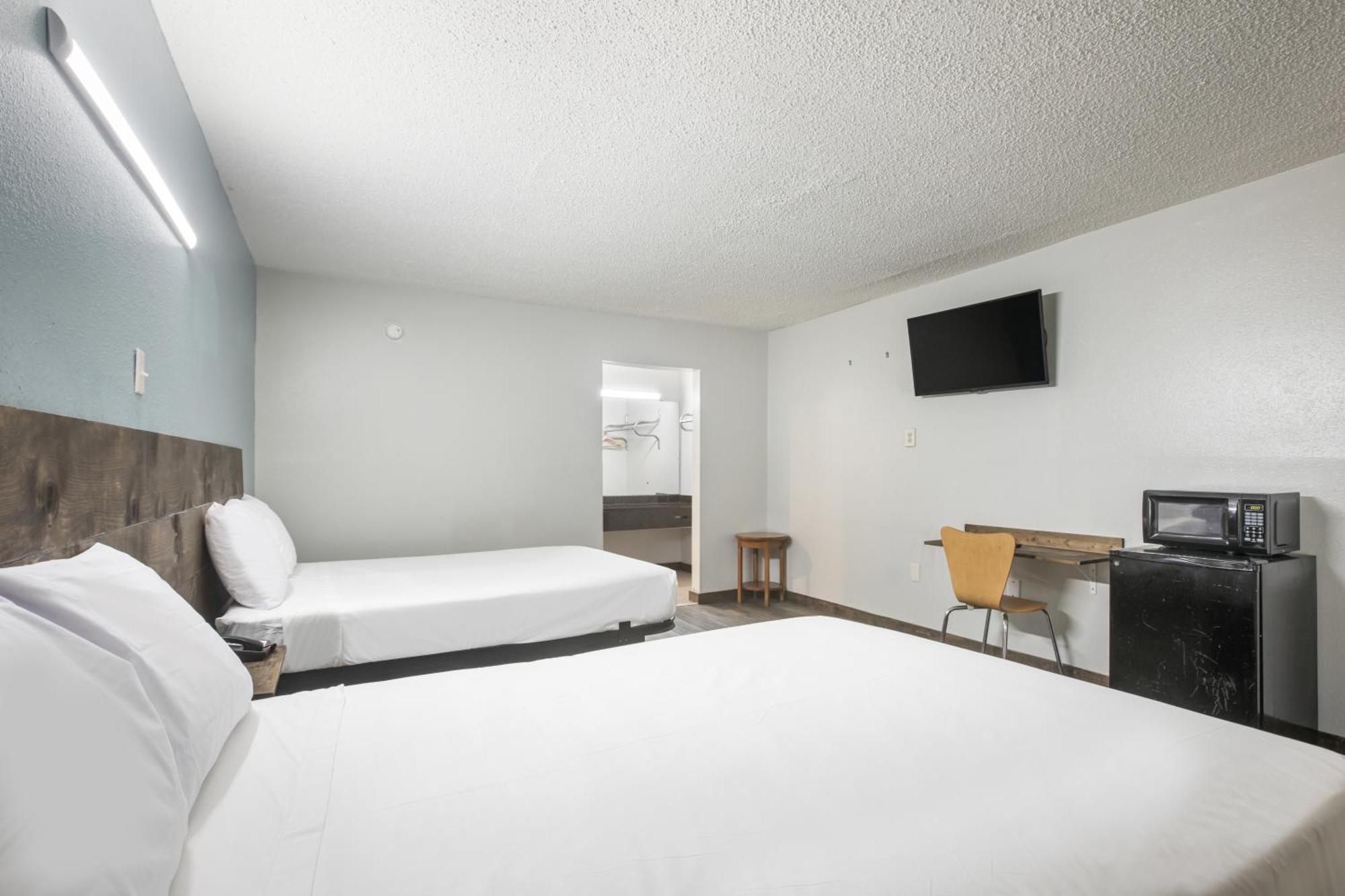 Americas Best Value Inn Stockbridge Zimmer foto