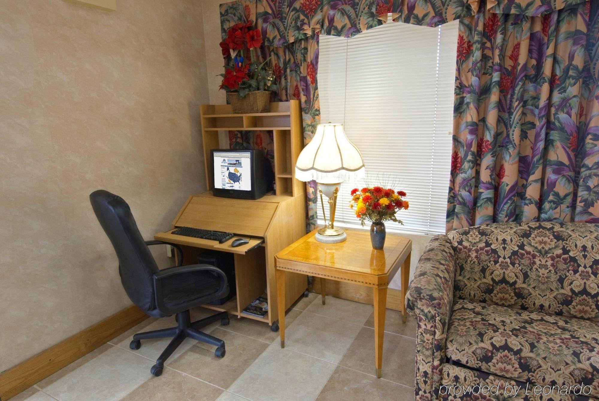 Americas Best Value Inn Stockbridge Zimmer foto